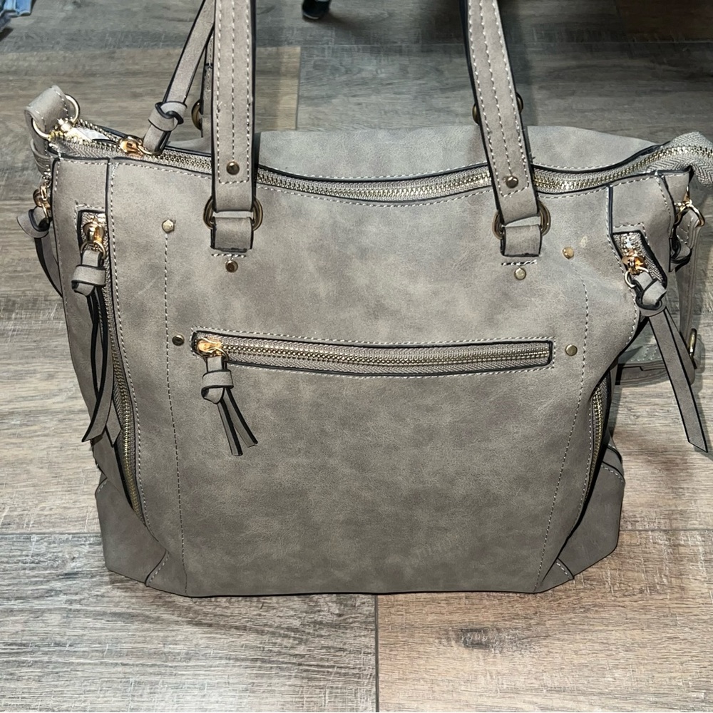 Target Handbag - Picture 2 of 10